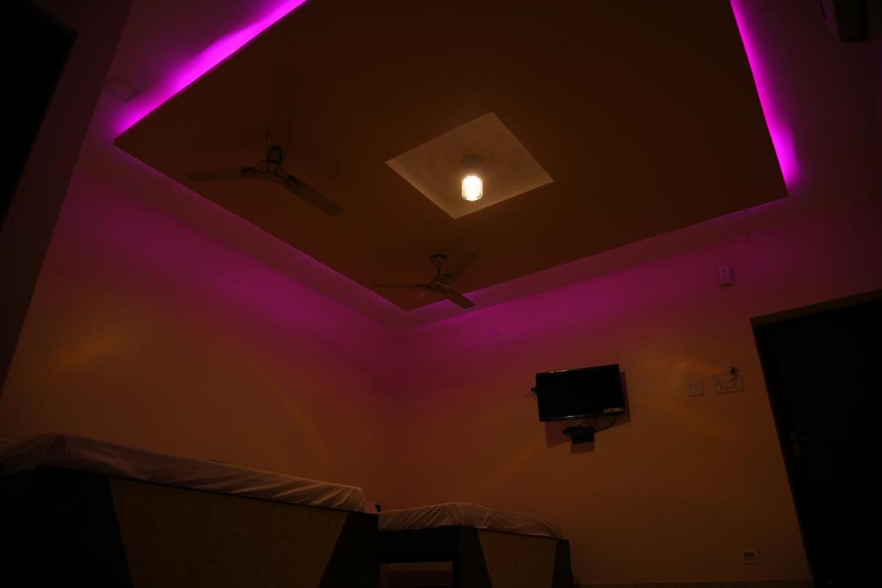 Sivamurugan Residency Bhavani Exterior photo